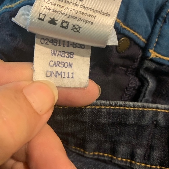 “Skyline” Skinny Jeans in “Carson” Wash  { Paige } - Picture 9 of 10